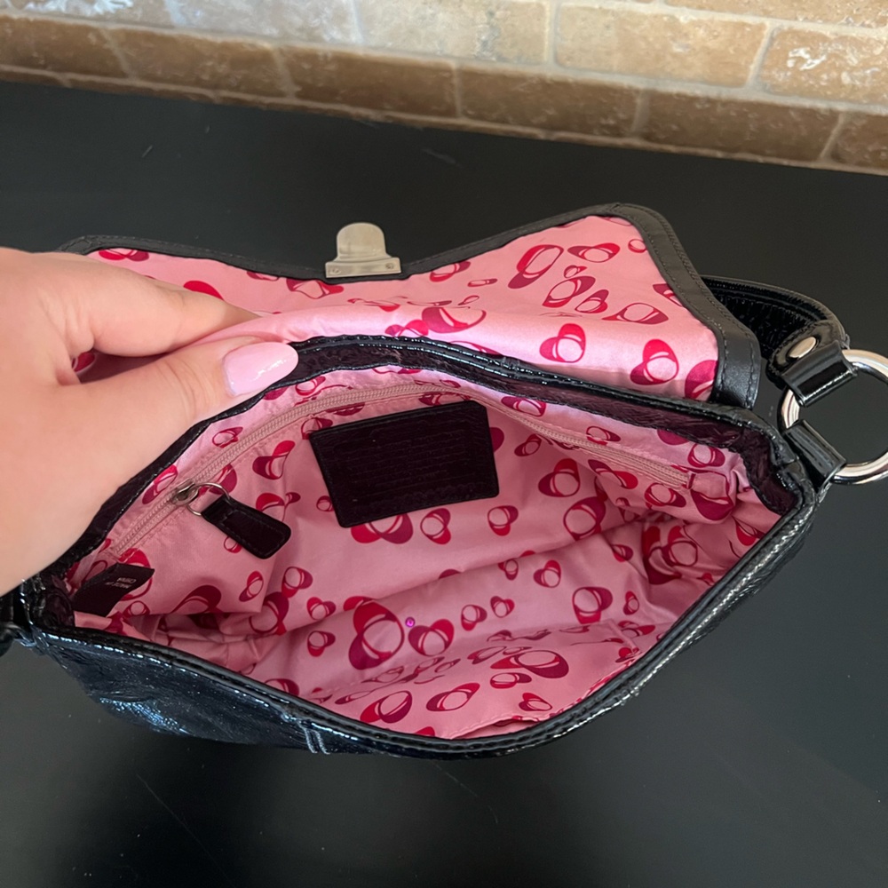 Coach Poppy Lyla Onyx Patent Leather Shoulder Bag - Picture 9 of 10